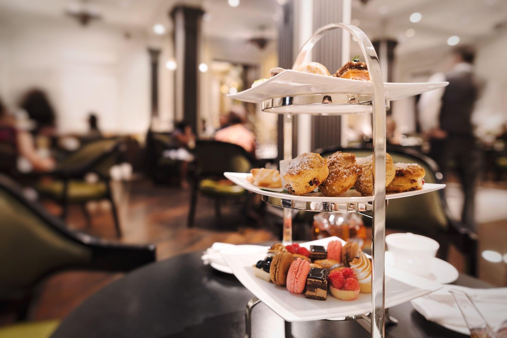 The Pierre, A Taj Hotel, New York Dış mekan fotoğraf Afternoon tea at the InterContinental Hotel, London, 2011